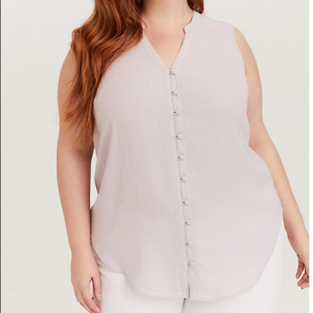 NWT Torrid Gauze Button Front Tunic Tank in Lilac